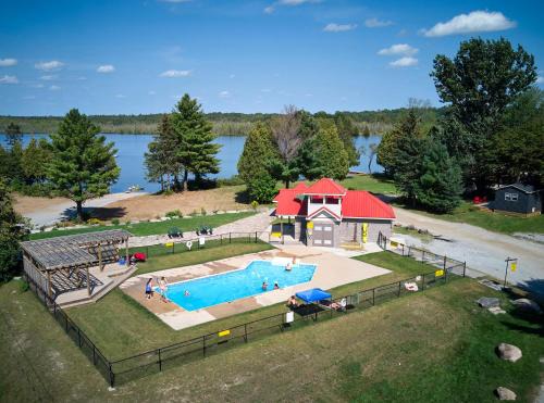Carden Other | The Balmoral at Duck Lake