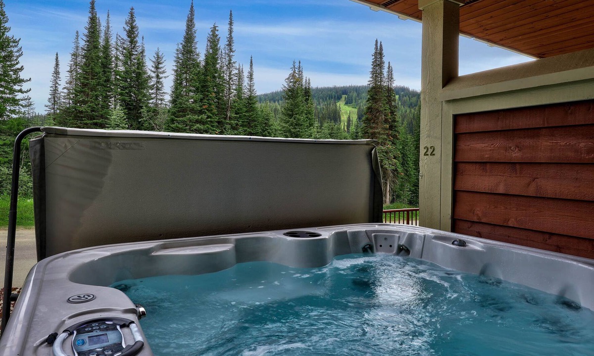 Sun Peaks Apartment | The BEST ski-in/ski-out location with private hot tub!