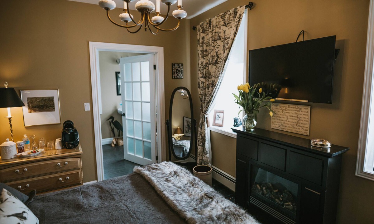 Chepstow Bed & Breakfast | The Chepstow Inn