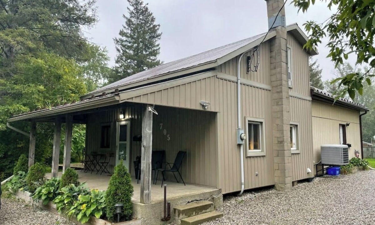 Waterloo Cottage | The Cozy Loft - Gem in the city