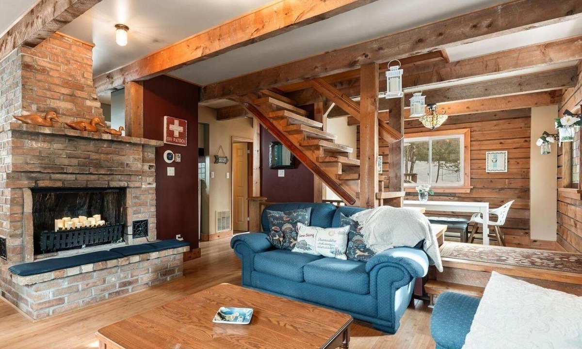 Eagle Lake Ski Chalet | The Eagle’s Nest Ski & Bike Paradise!