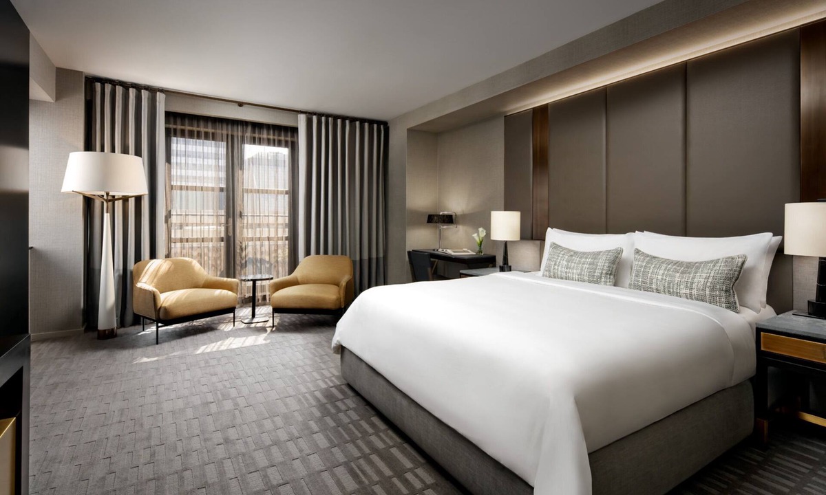 Bloor-Yorkville Hotel | The Hazelton Hotel Toronto