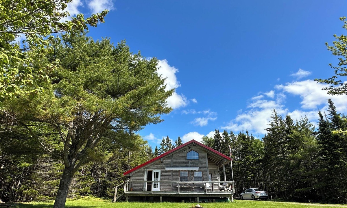 Cape Breton Island House | The house on the Bras d'Or - time out in Canada's natural paradise on Cape Breton Island