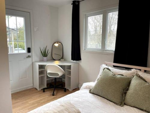 Hull Apartment | The Mini Apartment on Richer