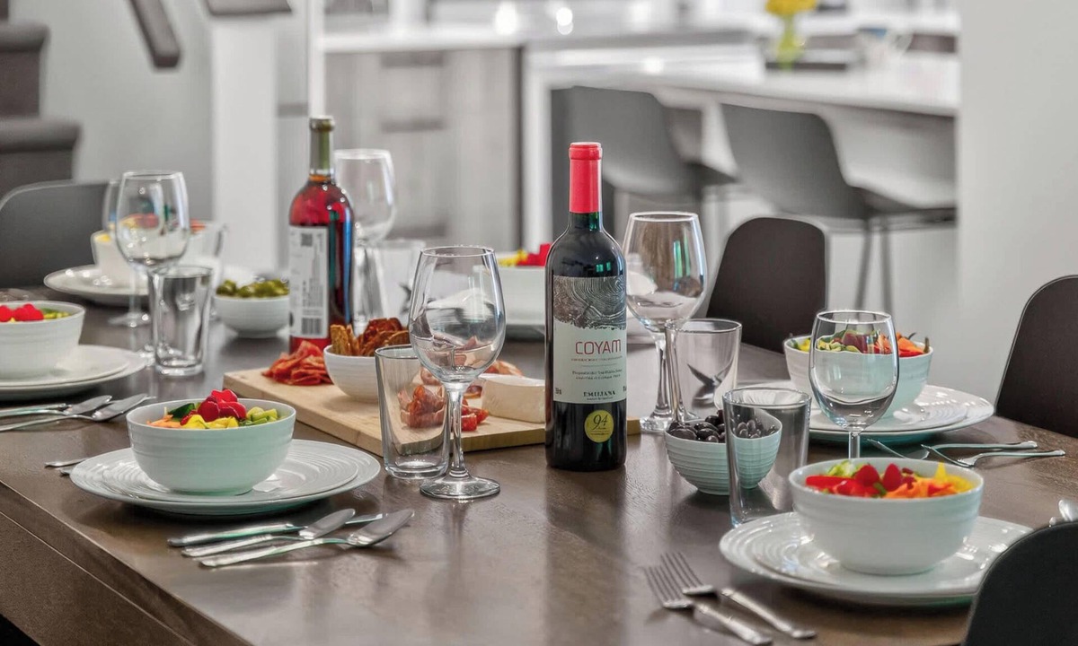 Orford House | The Mountain Tree Orford | Ski Hiking Beaches