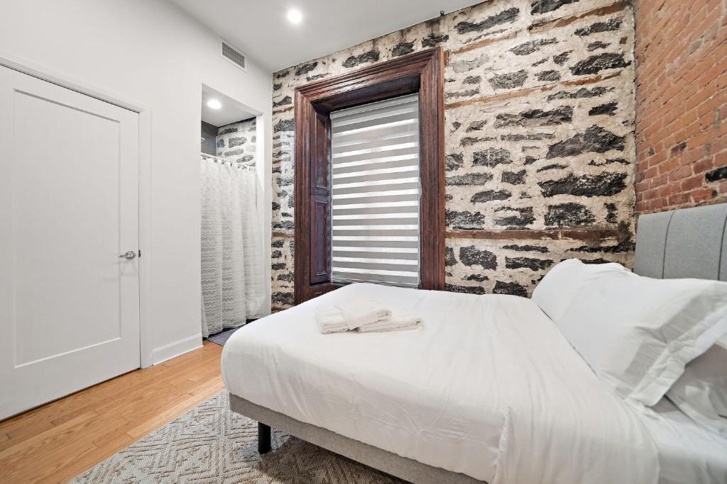 Latin Quarter Apartment | The Ontario Loft Suites