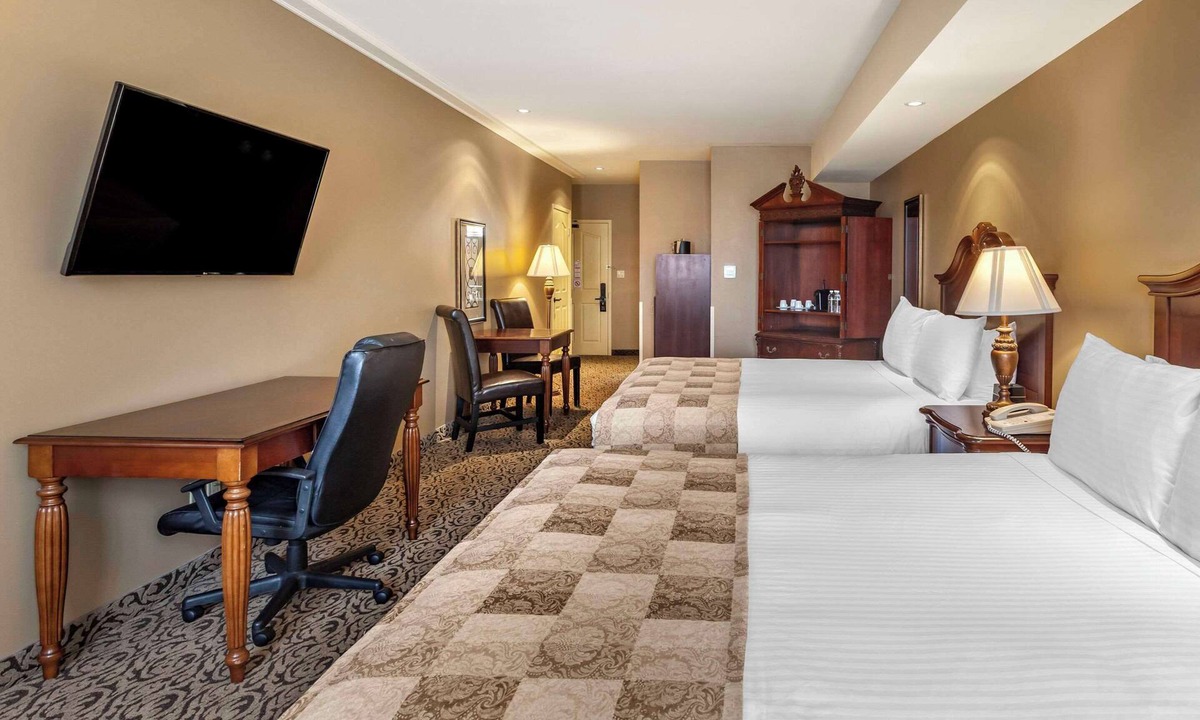 Stratford Hotel | The Parlour Inn, an Ascend Collection Hotel