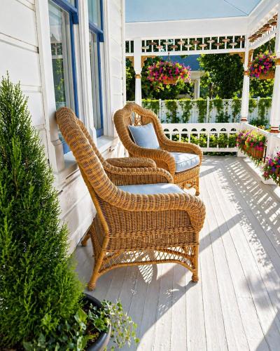 Winters Villa | The Queen On Main