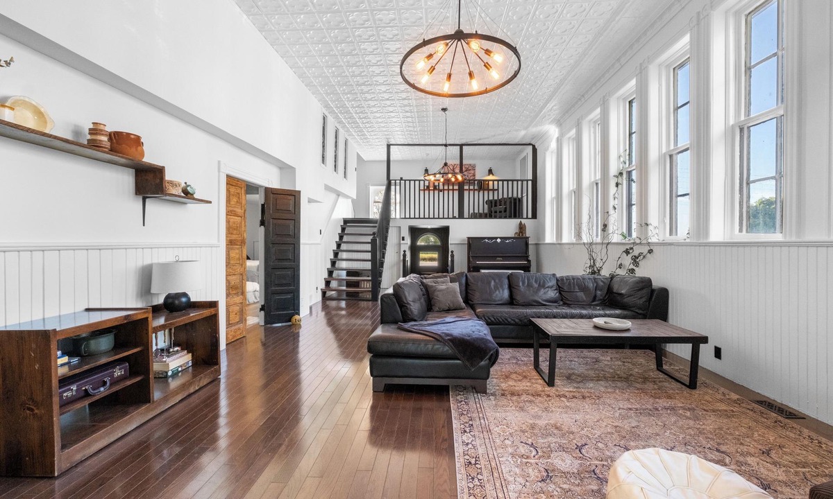 Kincardine House | The Schoolhouse Acre