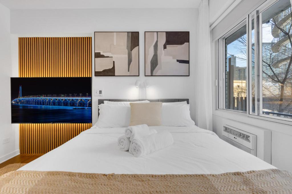 Milton Park Apartment | The Sherbrooke Suite 101