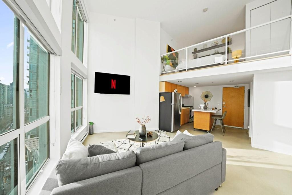 Downtown Vancouver Apartment | The Urban Lofts