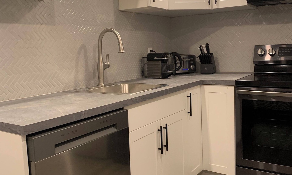 Downtown St. John's Apartment | This cozy studio apartment has an ideal location in the heart of downtown.