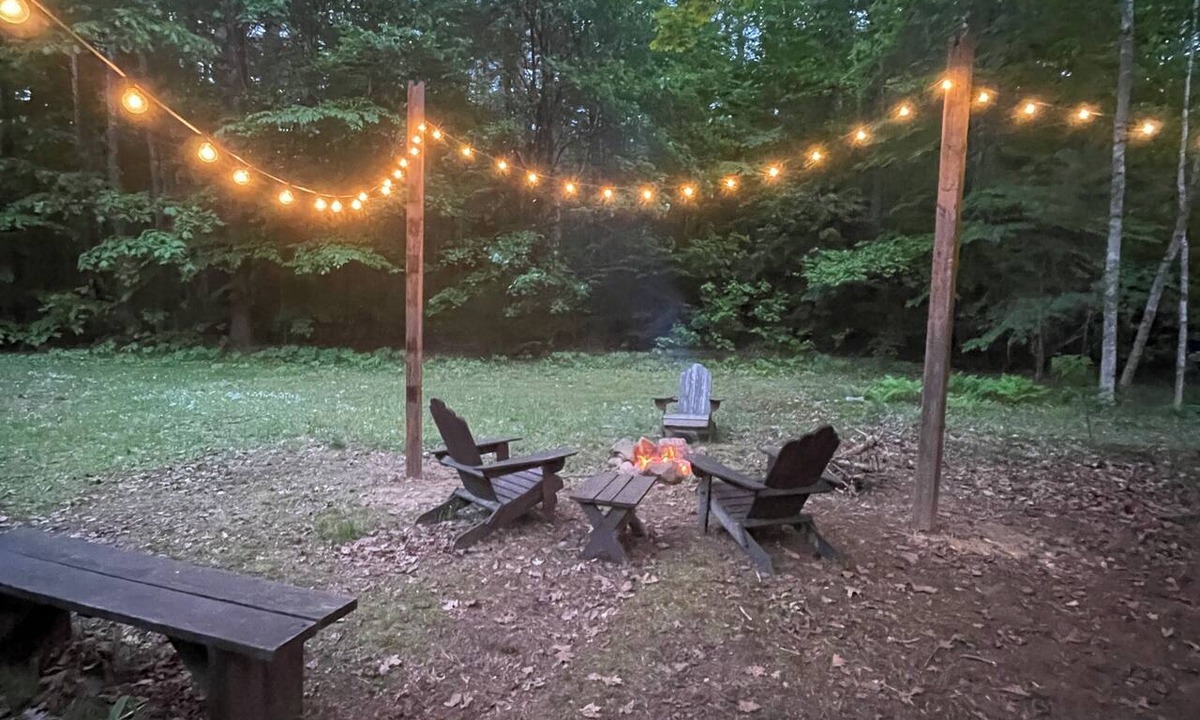Epping RV Rental | This one room camping cabin is a great alternative to a tent camp site.