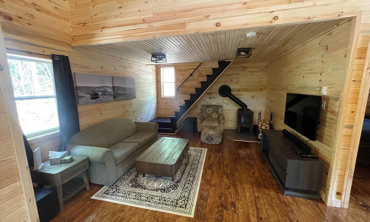 Goshen Cabin | Timbering Tides