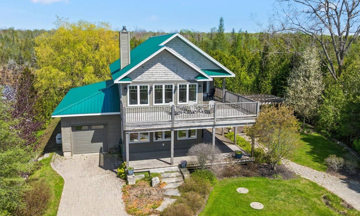 South Bruce Peninsula House | Topaz Beach Cottage | AC | Waterview