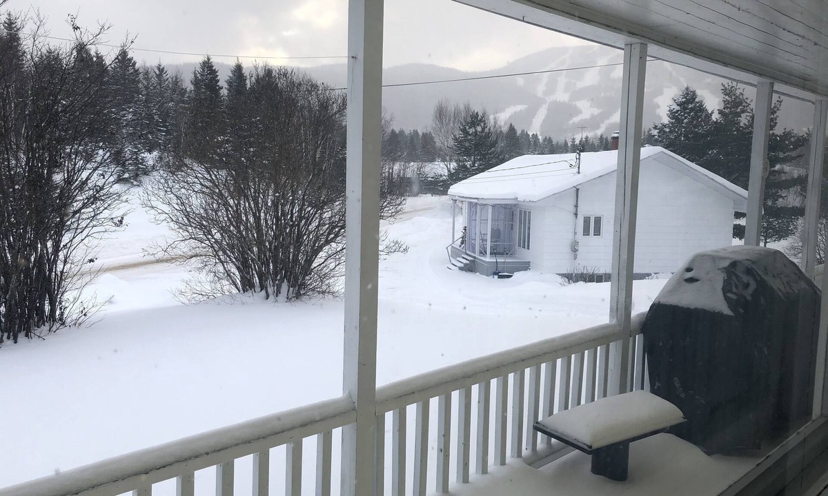 L'Anse-Saint-Jean House | Tourist residence l'abris