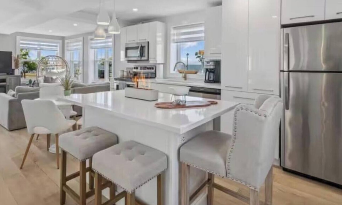 Summerside House | Two bedroom, 1.5 bath Summerside retreat located directly on the boardwalk.