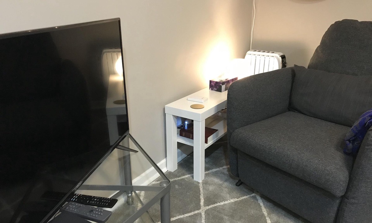 Malton House | Unit A - Cozy Cozy Basement