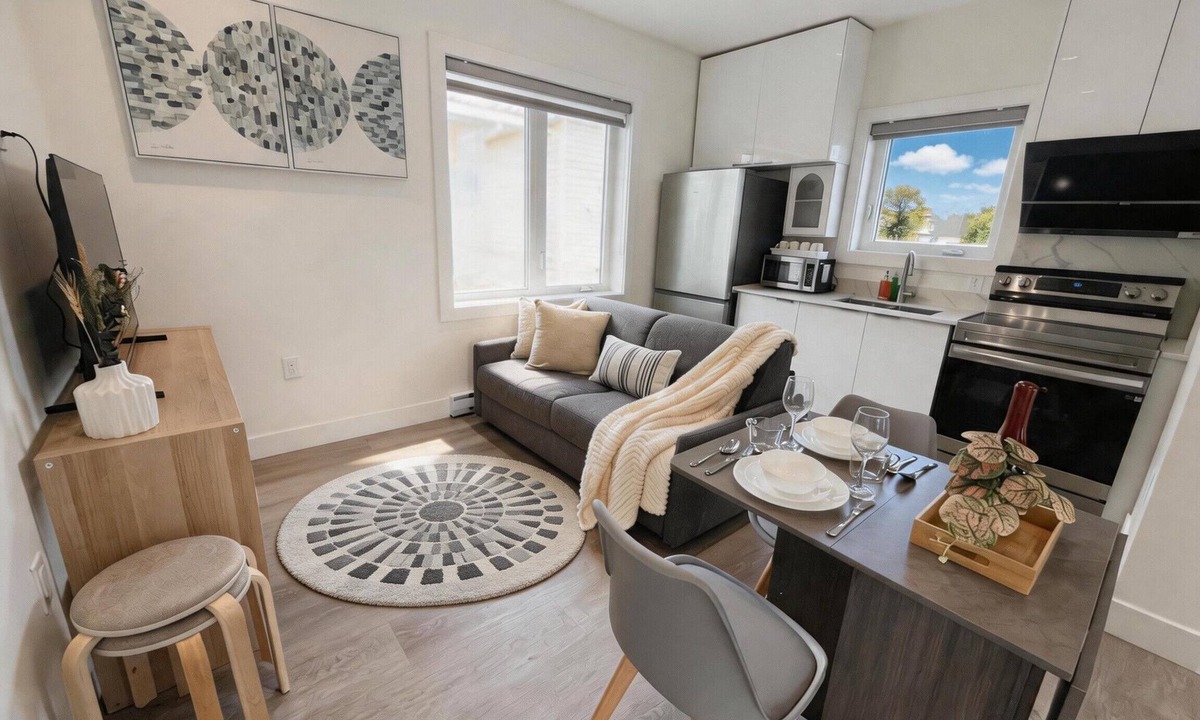 Fraserview House | Vancouver Mandy Laneway Home