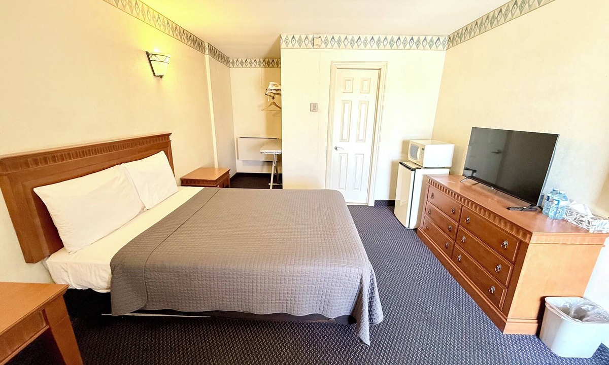 Vaughan Hotel | Vaughan Inn