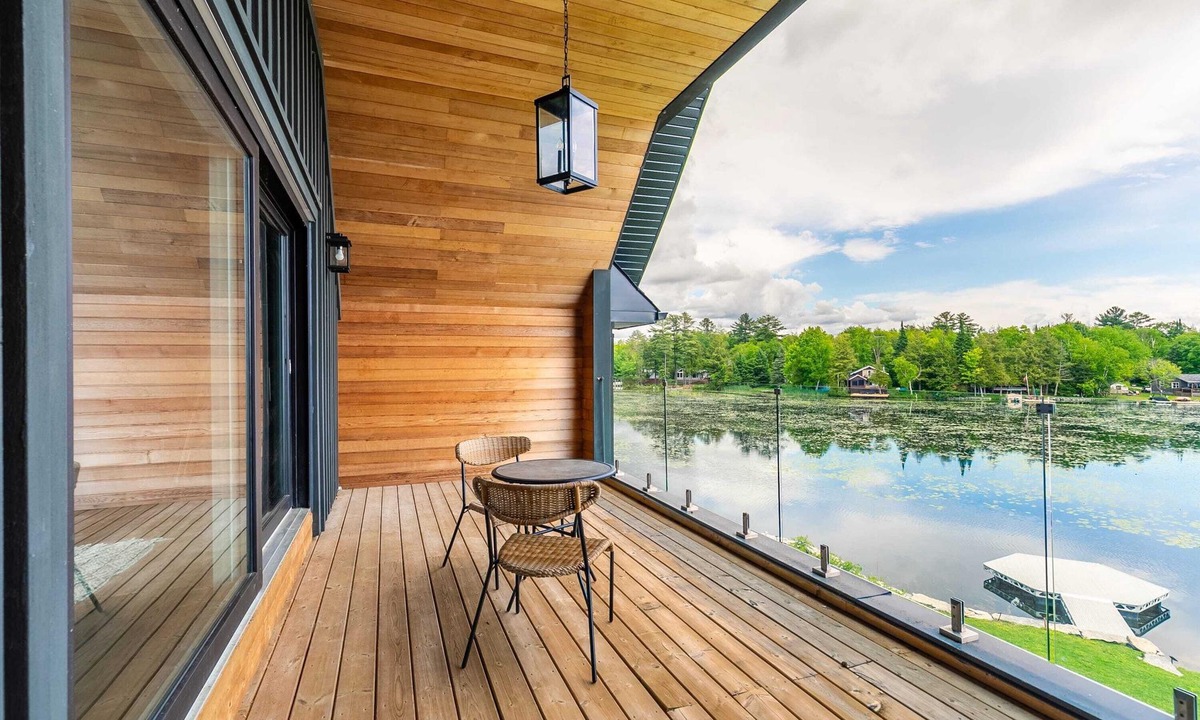 Bobcaygeon Cottage | Villa Somnia - Luxury on the water