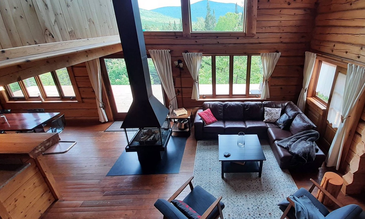 Saint-Brigitte-de-Laval Ski Chalet | Vrbo Property