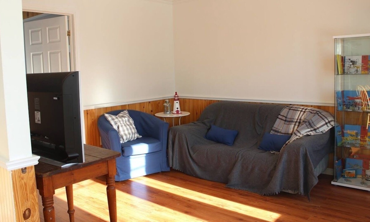 Pointe-aux-Loups House | Vrbo Property