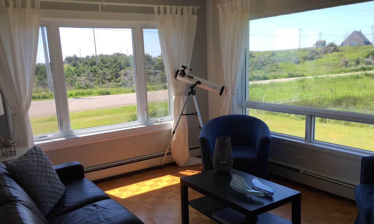 Pointe-aux-Loups House | Vrbo Property
