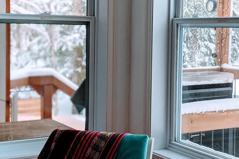 Bromont Ski Chalet | Waterfront home with hot tub in Eastern Townships