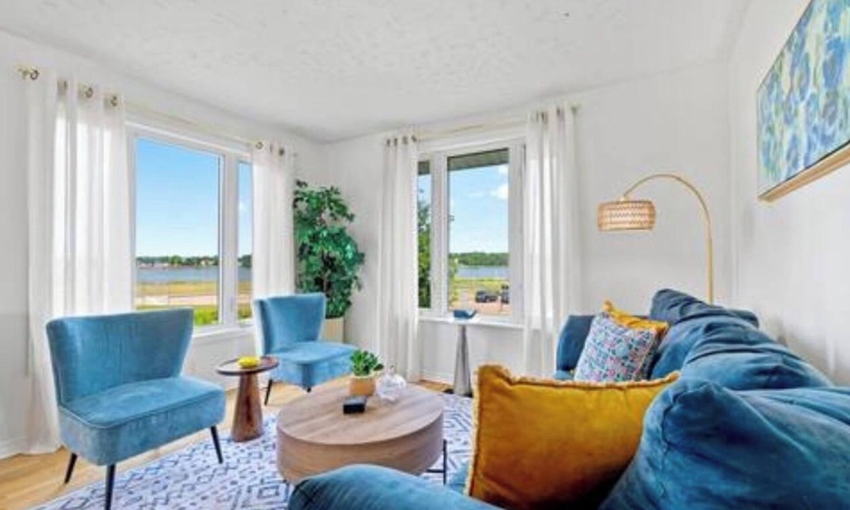Charlottetown Apartment | Waterview Retreat| Large Deck | Minutes to Downtown