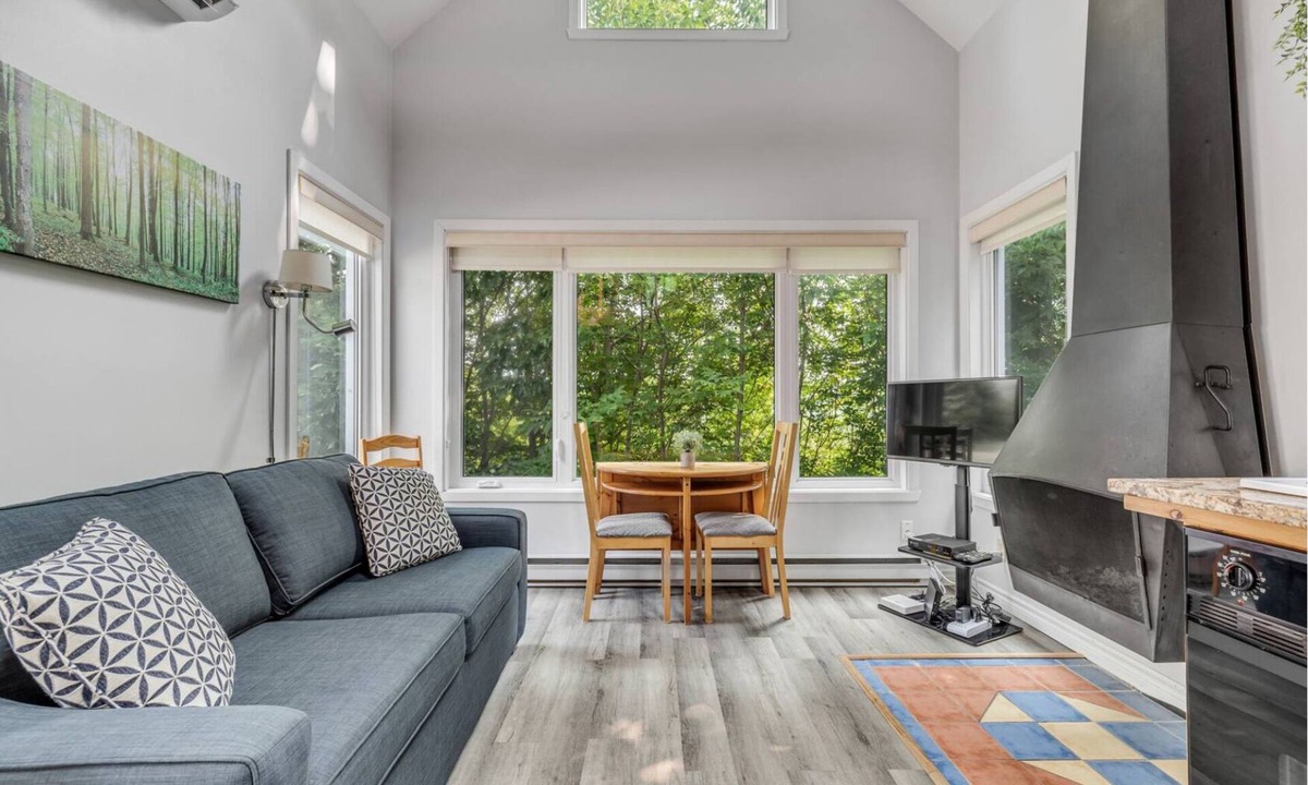 Beaupre Condo | ✨ Welcome to MontOasis ✨ Your peaceful retreat in the heart of Beaupré, Québec