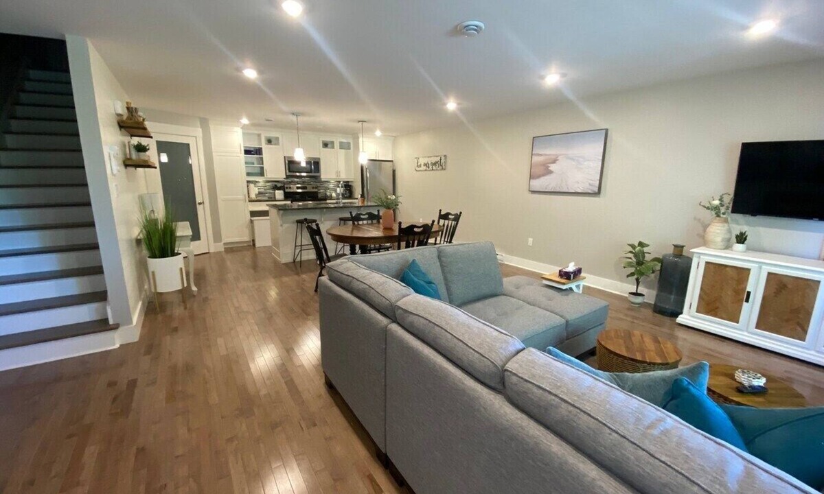 Fredericton Apartment | Welcome to our beautiful 2 level townhouse located in uptown Fredericton