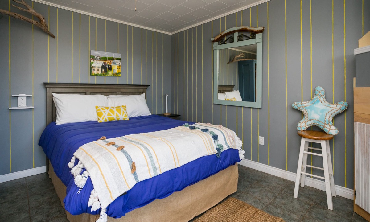 North Lake House | Welcome to The Siren's Beach Motel, Oceanside at North Lake Prince Edward Island