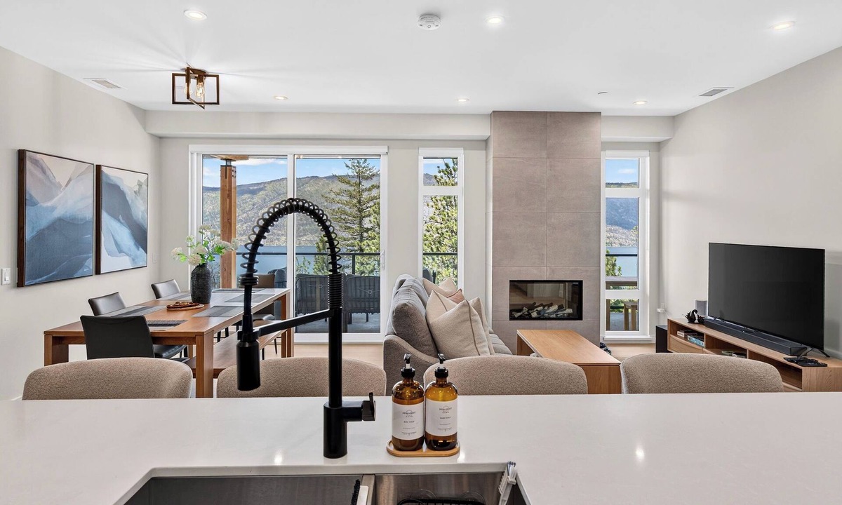 Central Okanagan Condo | Welcome to Zara at Lakestone! A premier lakeside community for a peaceful escape with pickleball court, gym & sauna. Experience curated luxury in this 3BR retreat with a king suite, 2.5 baths, and gourmet kitchen with scenic views—near Okanagan Lake