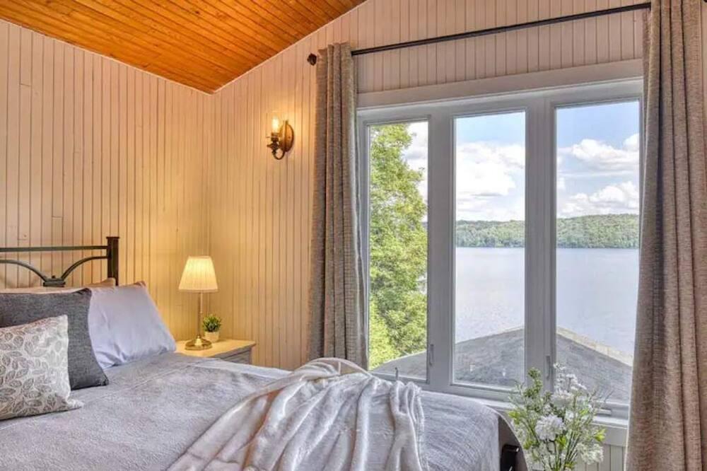 La Minerve Ski Chalet | Welcoming and Scenic Cottage on the Lake !