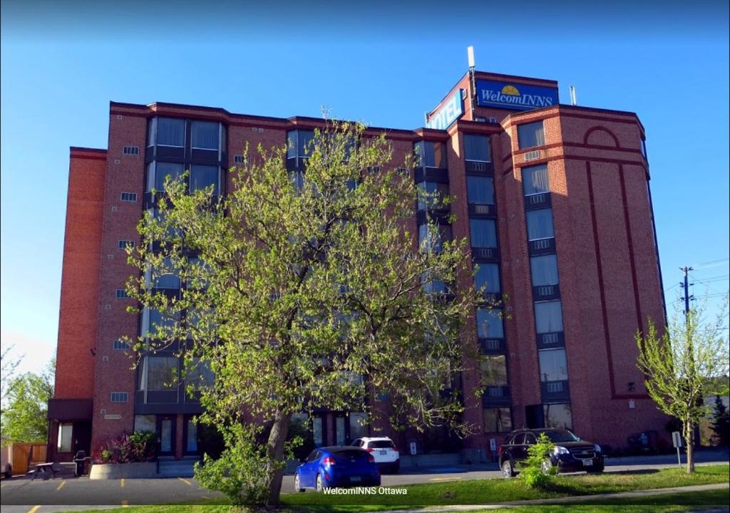 Cummings Hotel | WelcomINNS Ottawa