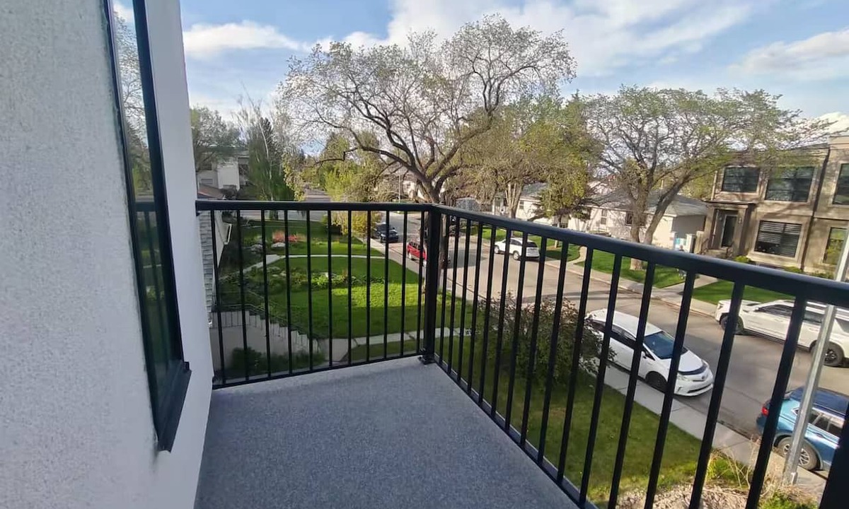 Southwest Calgary Apartment | West Calgary Stays