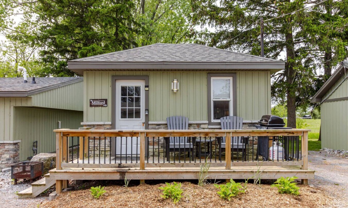 Bloomfield Apartment | Westlake Milford Cottage