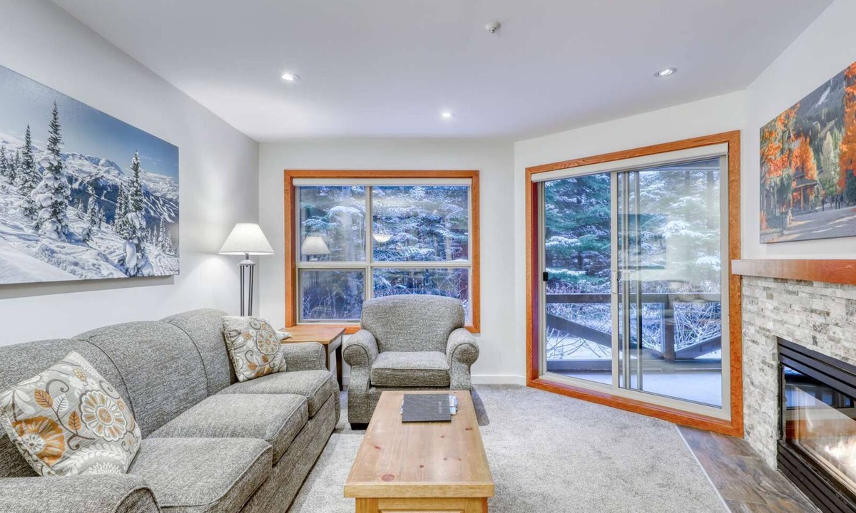 Upper Village Condo | Whistler - The Aspens 129