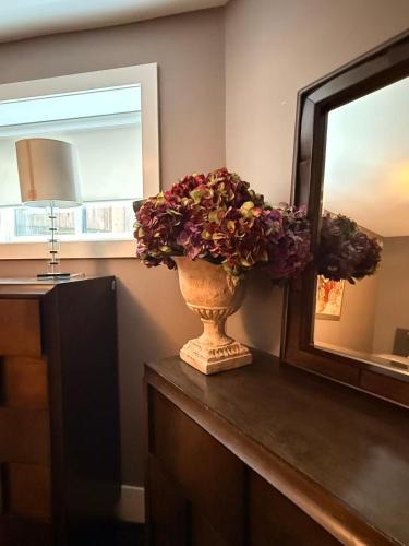 White Rock House | White Rock Joy Inn