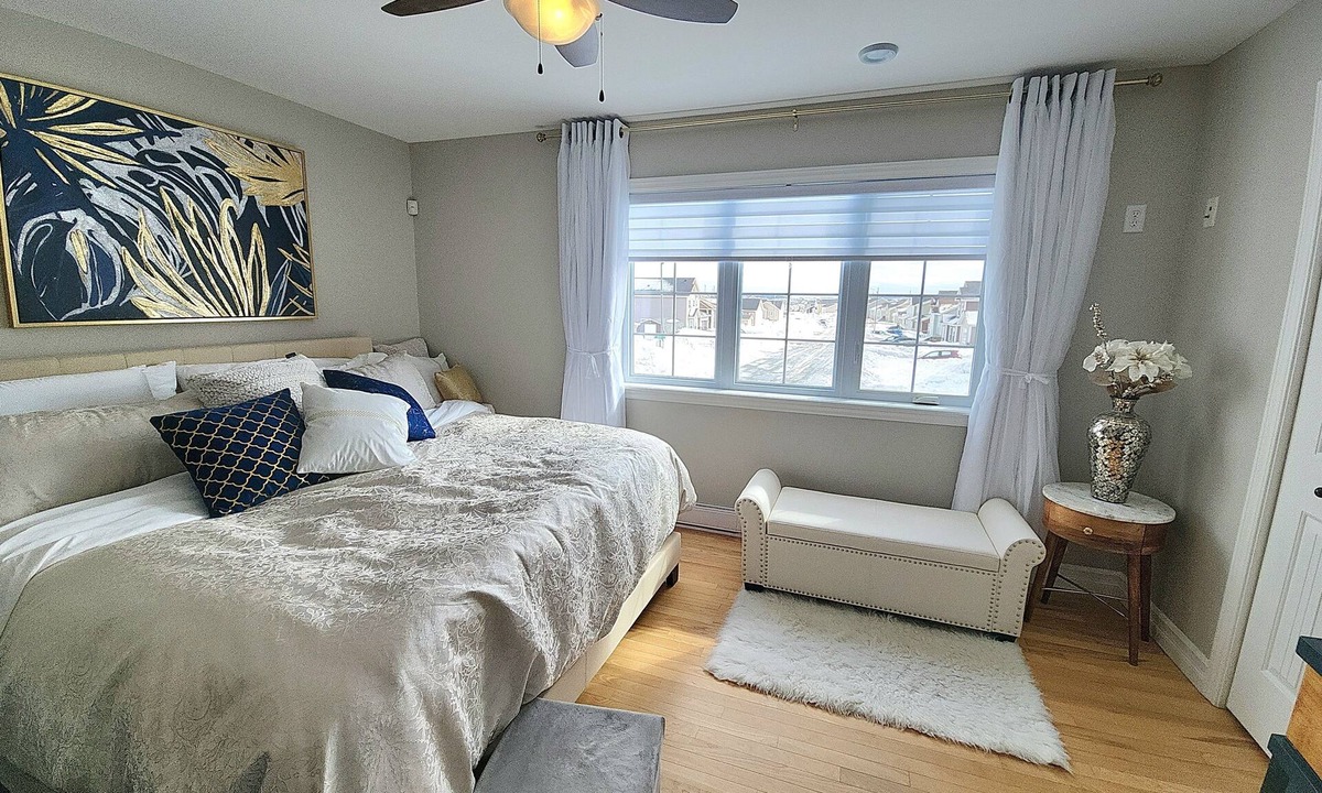 Paradise House | *WOW!* Executive Cozy Home - 3 bedroom, 2 bath