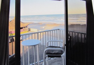 BEACH FRONT condo with amazing views of the Gulf of Mexico. in south padre island