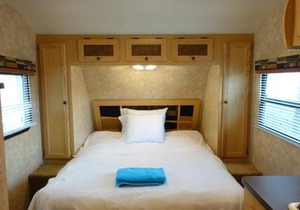 Best RV-Studio to Visit NYC-EWR Airport-Free Parking in Hillside