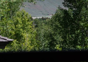 Outpost: Love Ridge 261 -Spacious, Air Conditioned in Jackson
