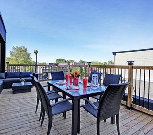 Townhouse Deck 