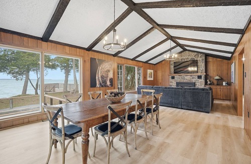 Beaverton House | 1-Acre Private Lake Simcoe Waterfront | 150’ Sandy Beach & Incredible Sunsets