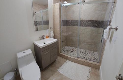 Roxbury Apartment | 1-Bedroom Apt-9W1 20-Minuite To Downtown Boston