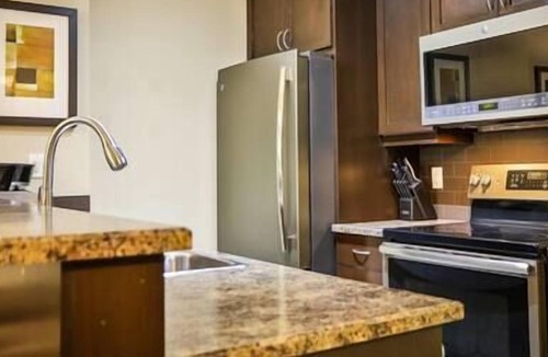 East Kootenay Condo | 1 Bedroom King Suite @ Silver Rock