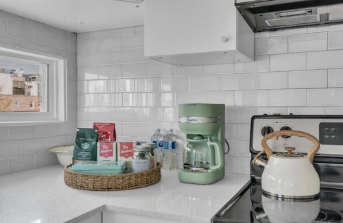 Southwest Calgary Apartment | 17 Ave King | UG Park | Walk to Saddledome + Banff