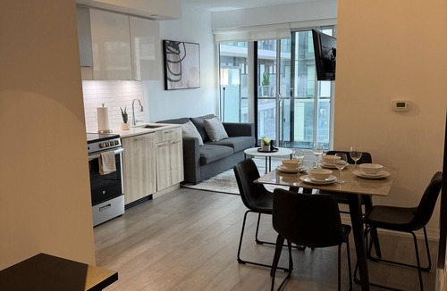 St. Lawrence Condo | 2-bedroom condo in peaceful Toronto with AC and comfort